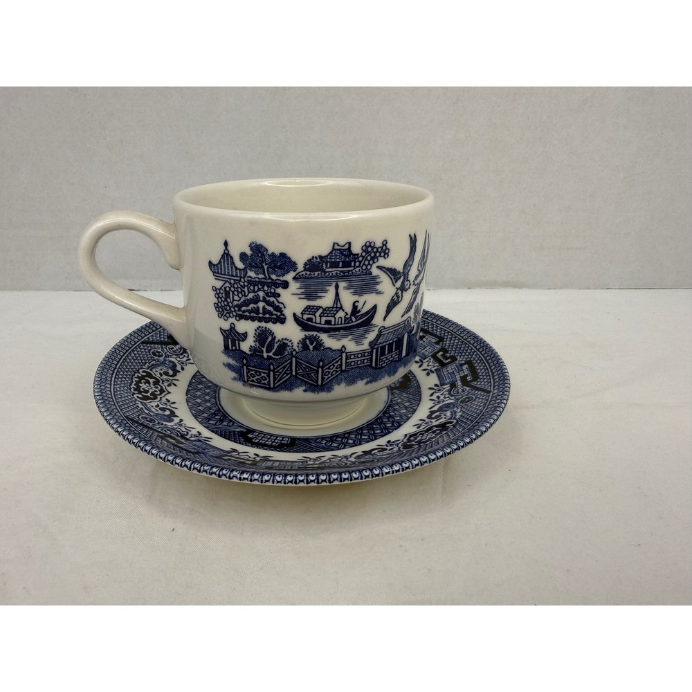 Vintage Churchill Blue Willow Tea Cup and Saucer Set Made in England‎ China